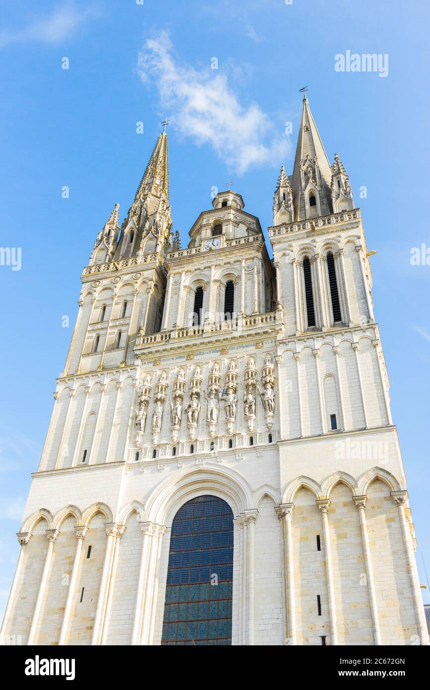 Cathedrale Saint Maurice Angers Maine Et Loire France Beautiful Vertical Shot Of The Cathedral Angevin Gothic Facade From A Low Angle Sunny Day Stock Photo Alamy Cathedrale Saint Maurice Angers Maine Et Loire France Beautiful Vertical Shot Of The Cathedral Angevin Gothic Facade From A Low Angle Sunny Day Stock Photo Alamy