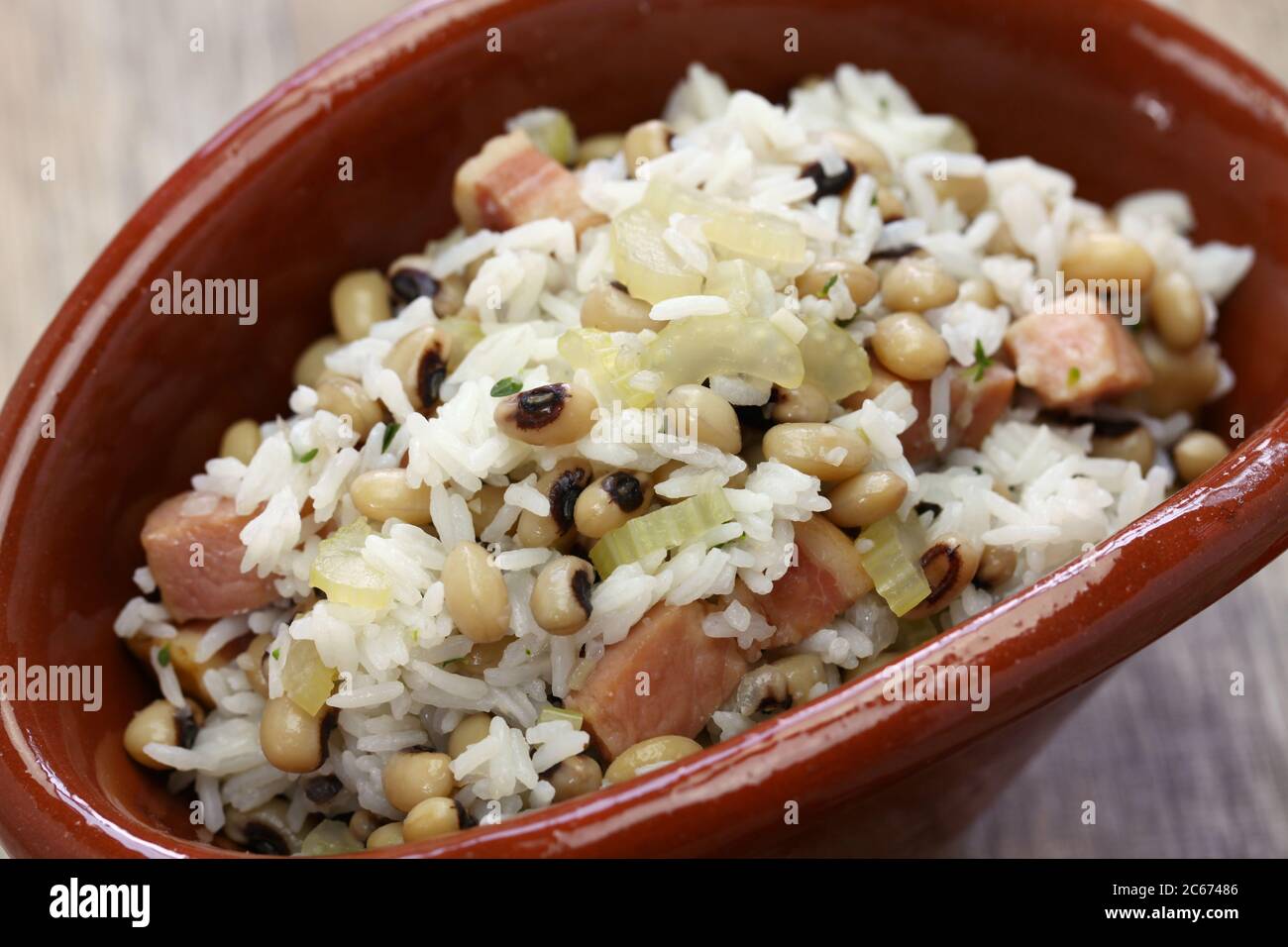 hoppin john new year traditional food black eyed pea and rice