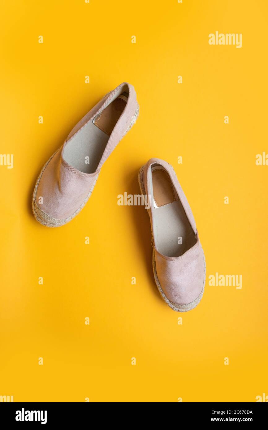 Stylish new shoes on a colored background, top view. Top view, flat lay.  Shoe sale, clearance concept announcement Stock Photo - Alamy