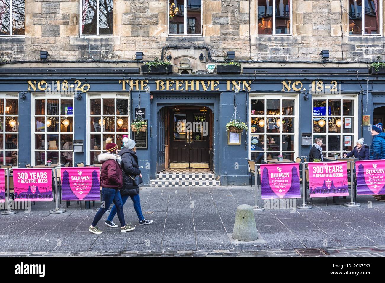 The Beehive Inn pub at Grassmarket in Edinburgh, the capital of Scotland, part of United Kingdom Stock Photo
