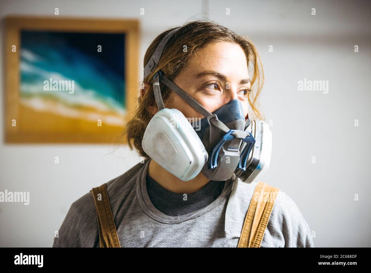 Portrait woman in gas mask hi-res stock photography and images - Alamy