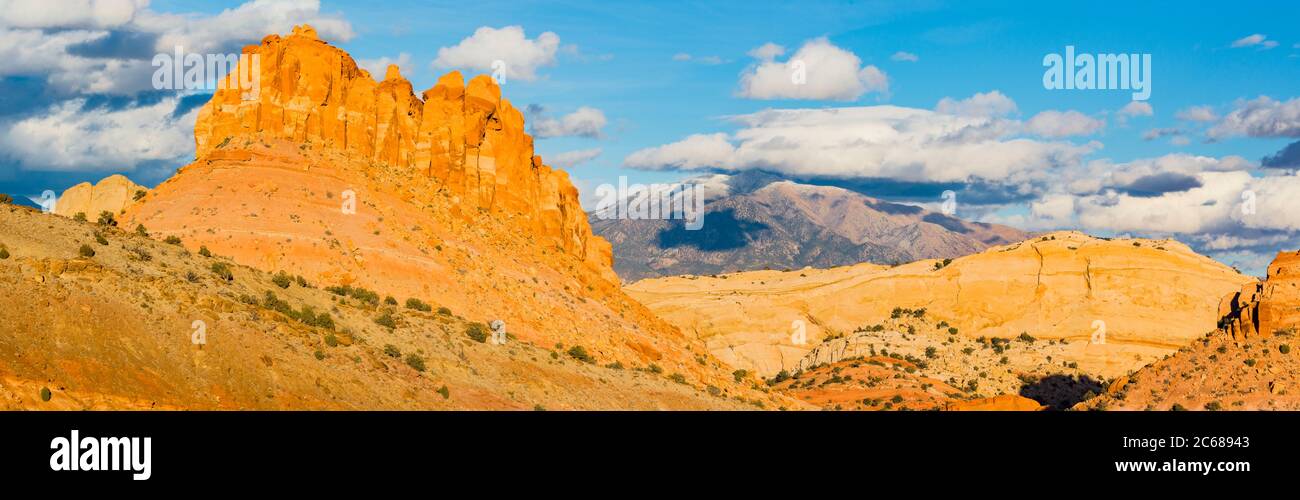 Buttes along the Burr Trail, Grand Staircase-Escalante National Monument, Utah, USA Stock Photo