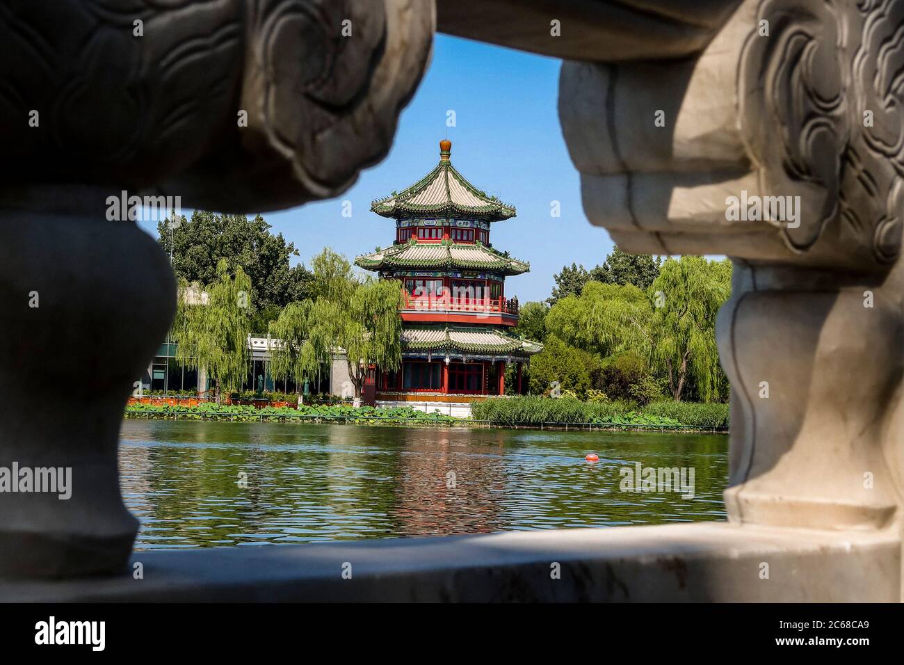Beijing, China. 07th July, 2020. Usually busy touristic area of Houhai lake in Beijing, China on 07/07/2020 The Chinese capital took strict measures to stop the spread of Covid-19 as new cases of coronavirus disease (COVID-19) were reported in June. by Wiktor Dabkowski | usage worldwide Credit: dpa/Alamy Live News Stock Photo