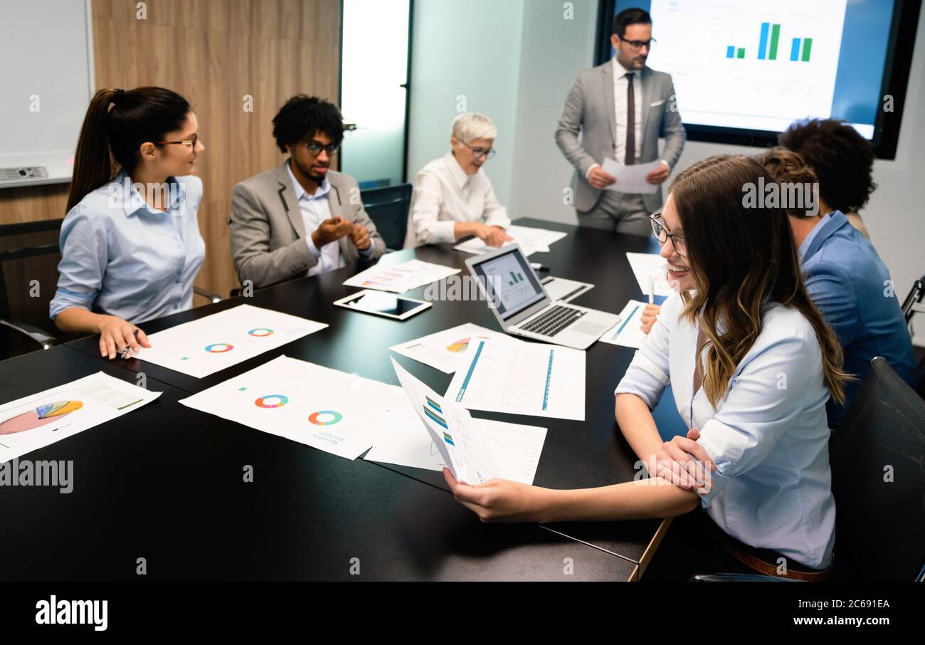 Team leader modern workplace hi-res stock photography and images - Alamy