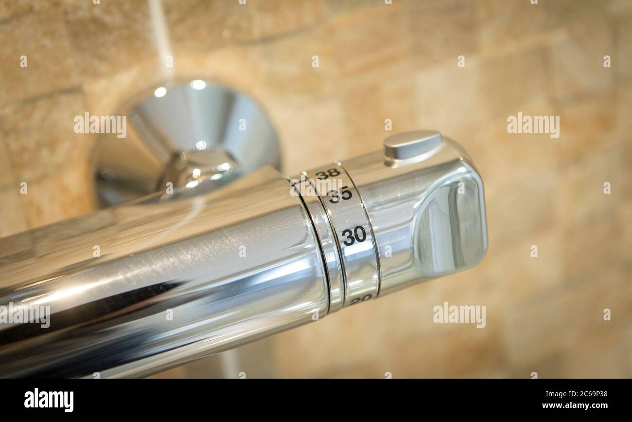Thermostatic shower temperature control hires stock photography and