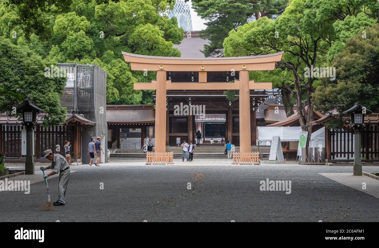 Meiji Jingu shrine compound entrance, Tokyo, Japan Stock Photo