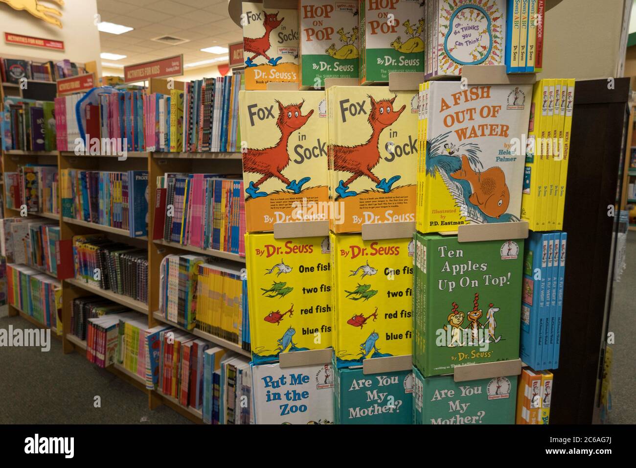 Dr seuss book covers hires stock photography and images Alamy