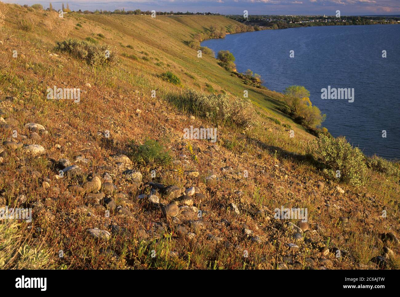 Glacial gravel hires stock photography and images Alamy