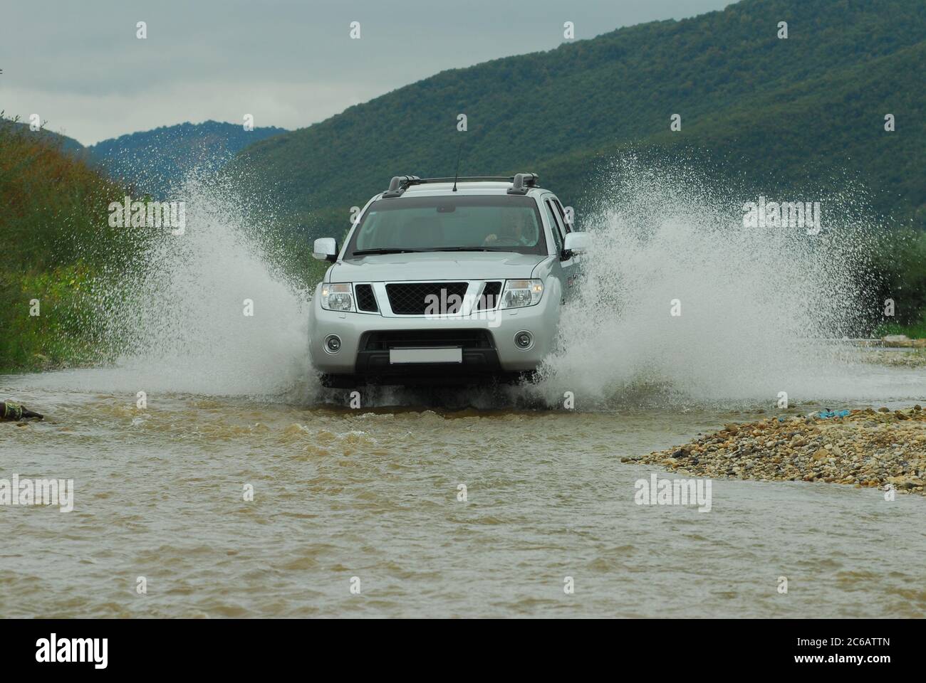 Off road mud river truck hi-res stock photography and images - Alamy