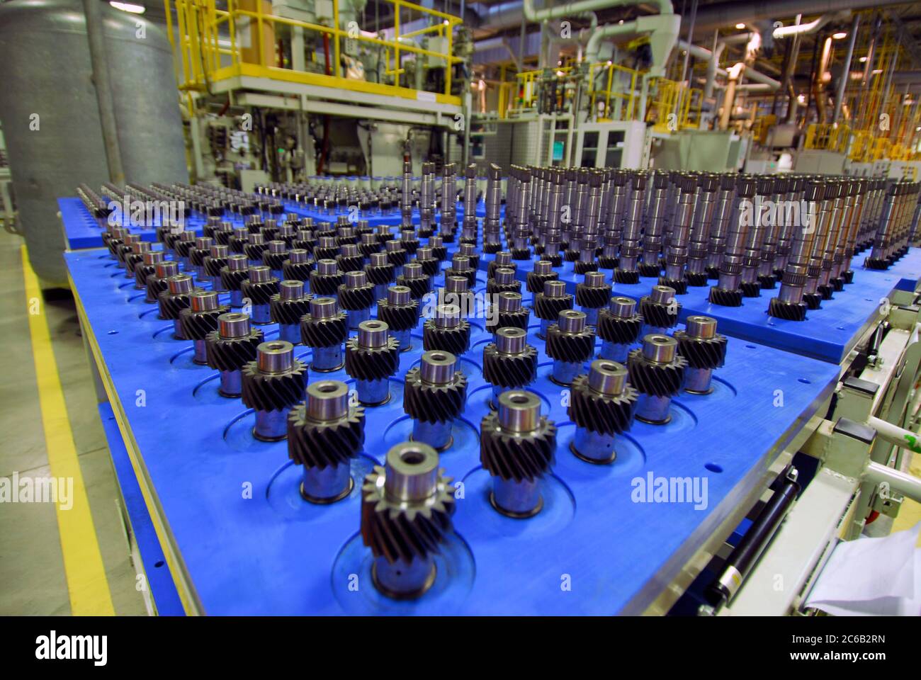 Transmission parts hires stock photography and images Alamy