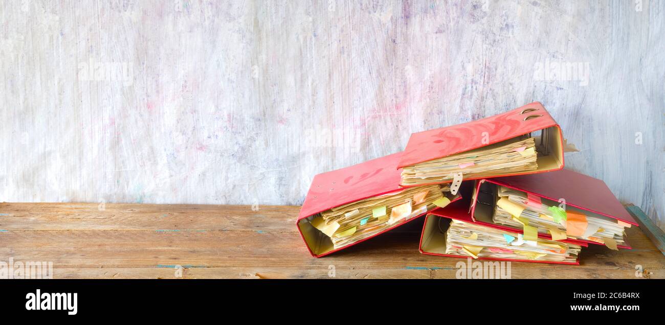 Grungy file folders hi-res stock photography and images - Alamy