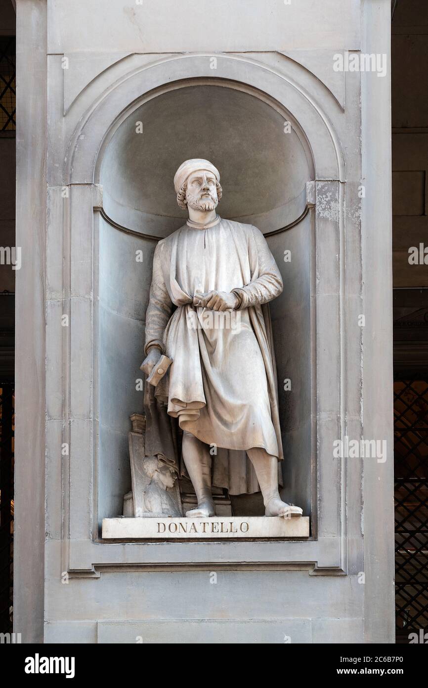 statue of donatello in the loggiato of the uffizi gallery, florence, tuscany, italy. Stock Photo