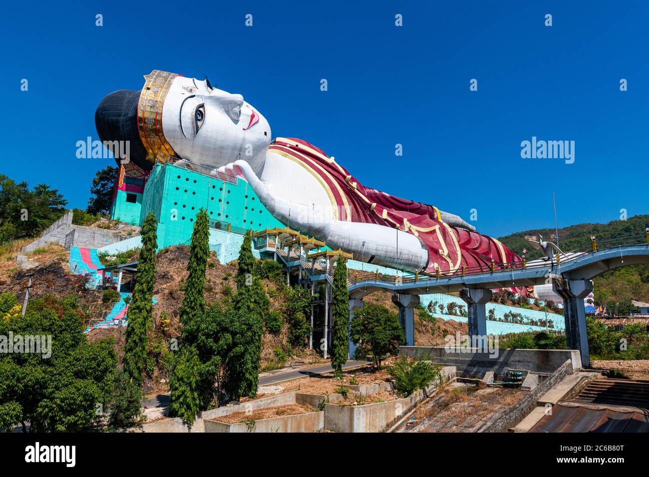 Giant reclining Buddha in Win Sein Taw Ya outside Mawlamyine, Mon state, Myanmar (Burma), Asia Stock Photo