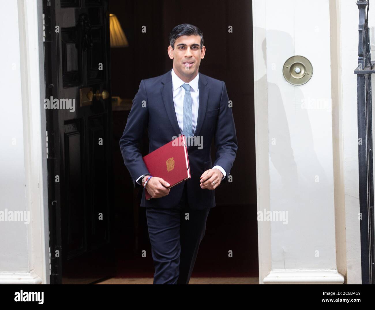 Chancellor of the Exchequer, Rishi Sunak, leaves Number 11 Downing Street to go to Parliament to deliver his summer statement. Stock Photo
