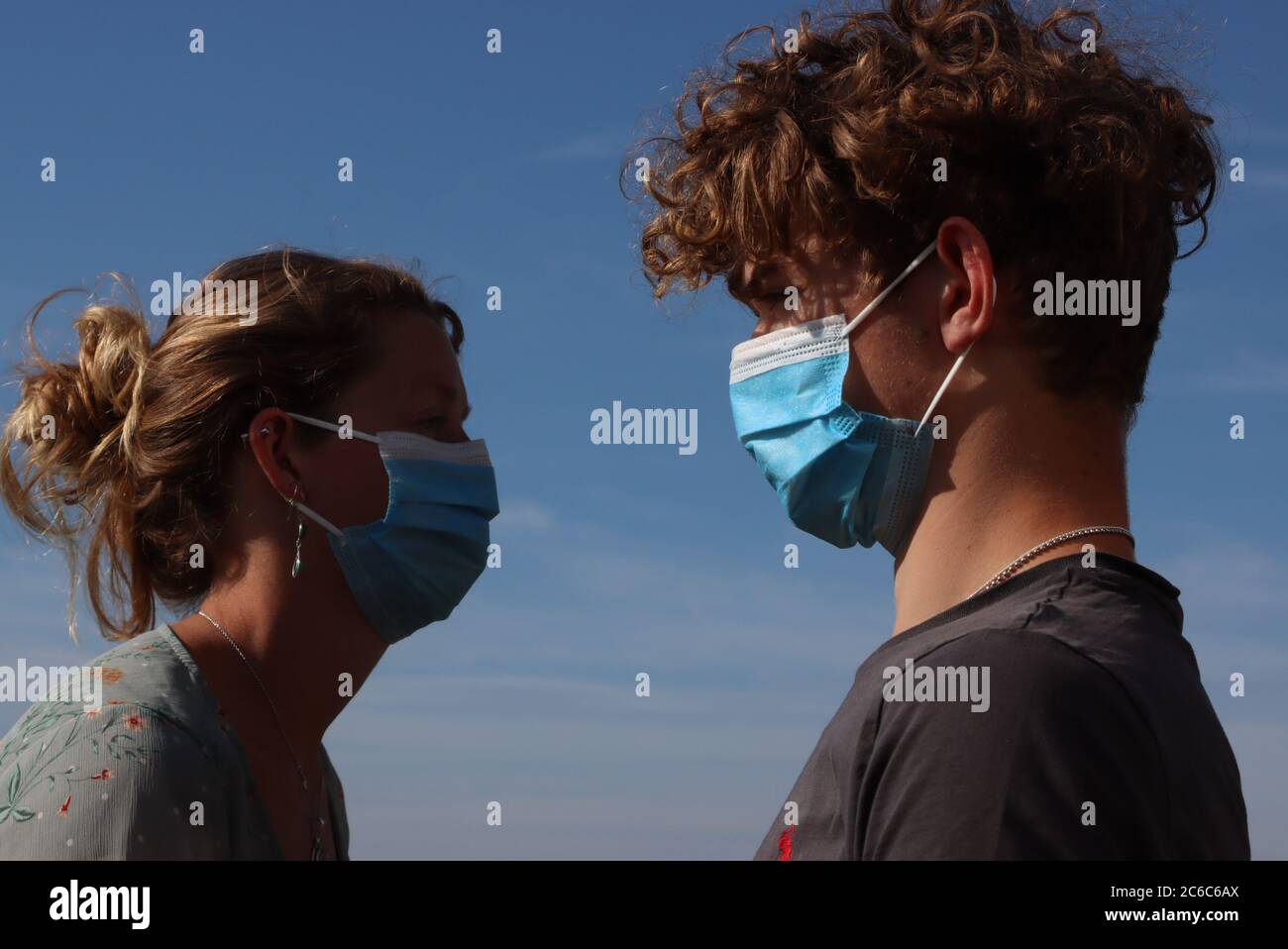 Nhs disposable face masks hi-res stock photography and images - Alamy