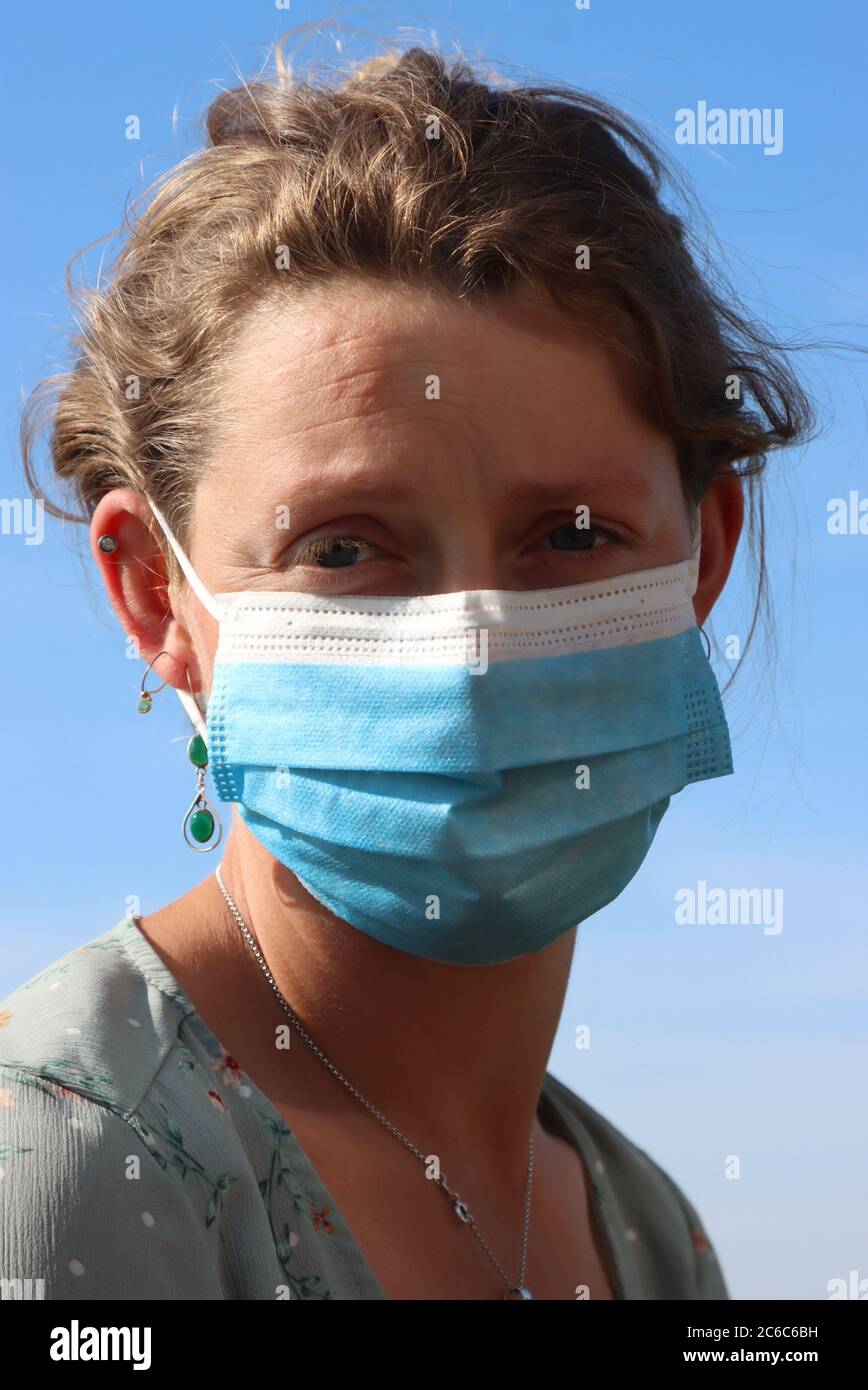 Nhs disposable face masks hi-res stock photography and images - Alamy