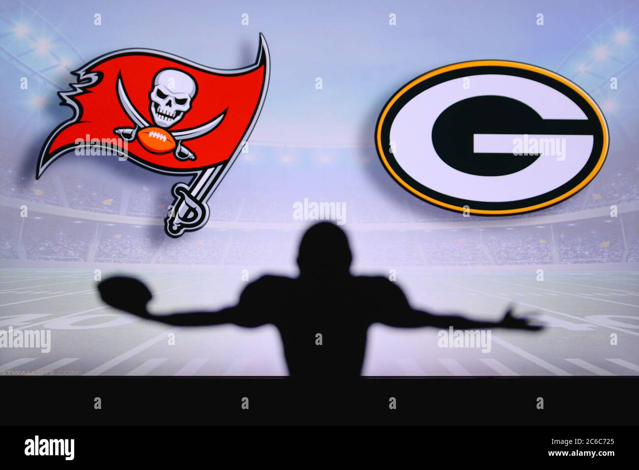 Tampa Bay Buccaneers vs. Green Bay Packers . NFL Game. American Football  League match. Silhouette of professional player celebrate touch down.  Screen Stock Photo - Alamy