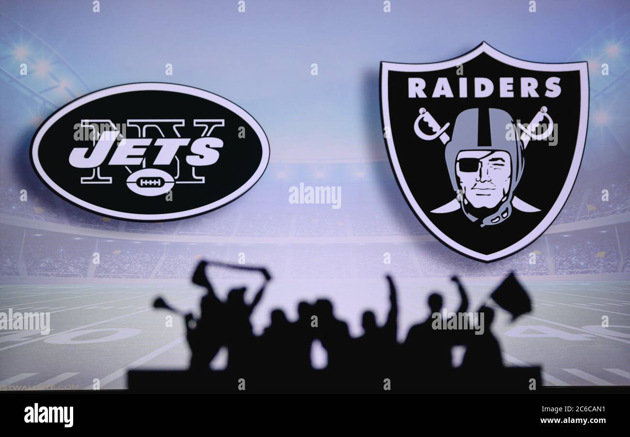 Kansas City Chiefs vs. Las Vegas Raiders. Fans support on NFL Game.  Silhouette of supporters, big screen with two rivals in background Stock  Photo - Alamy