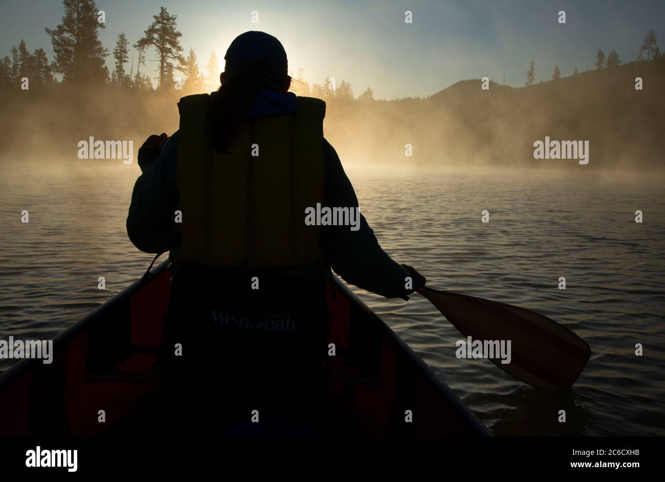 Canoeing Little Lava Lake, Deschutes National Forest, Cascade Lakes