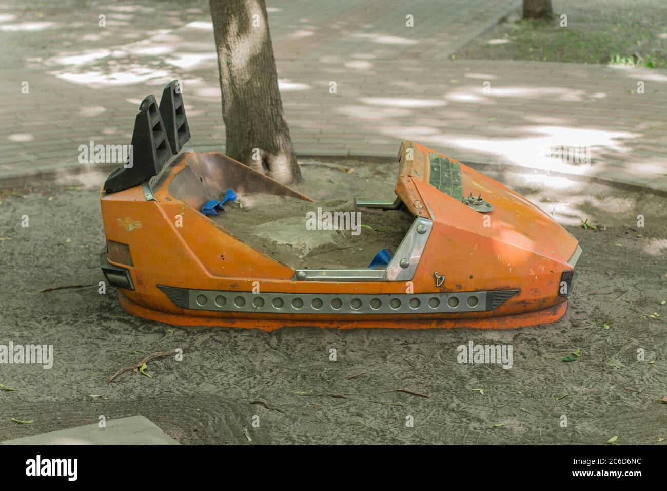 an abandoned amusement park car Stock Photo - Alamy