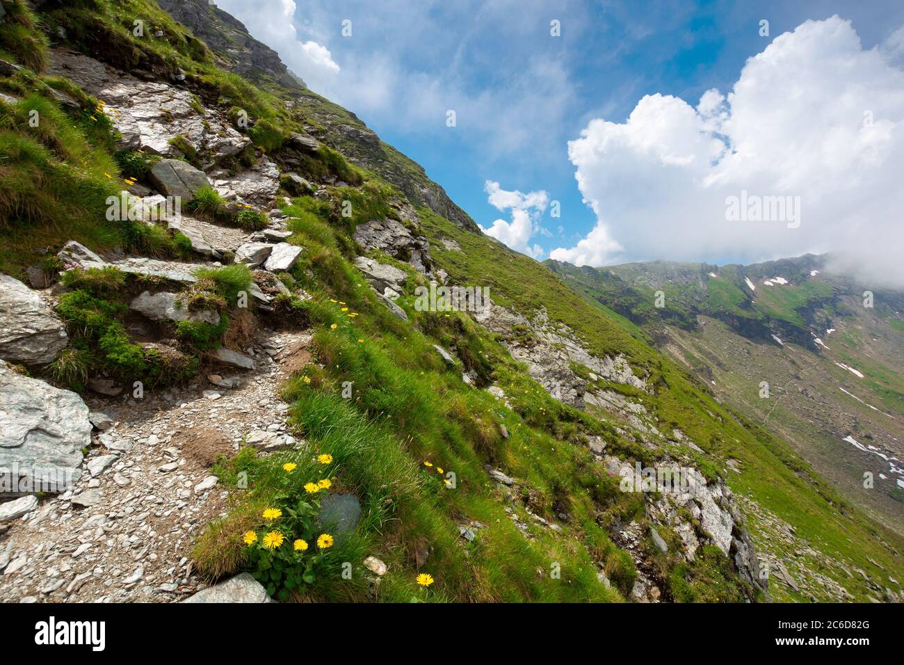 Uphill rocky road hi-res stock photography and images - Alamy