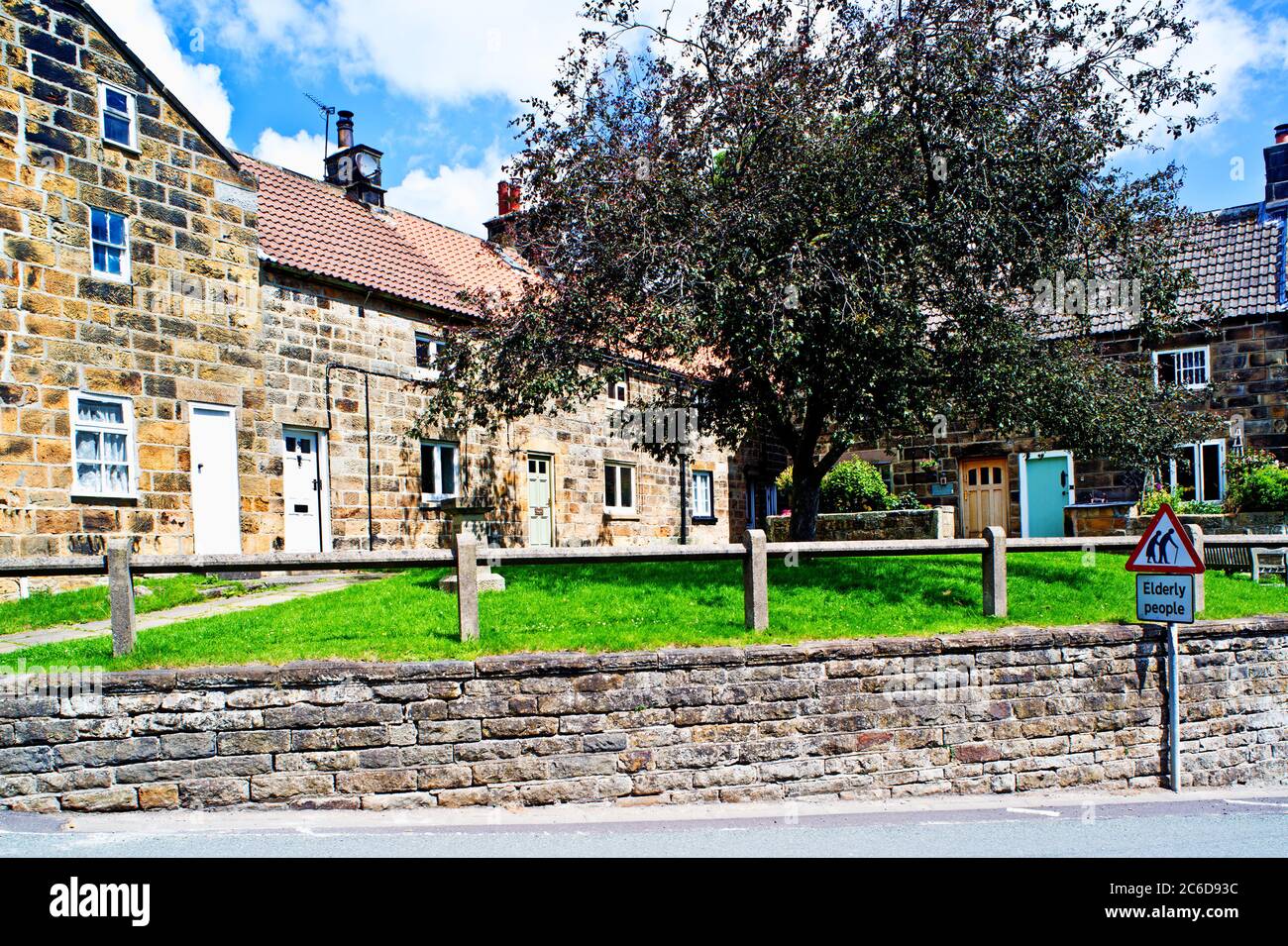 Castleton north yorkshire hires stock photography and images Alamy