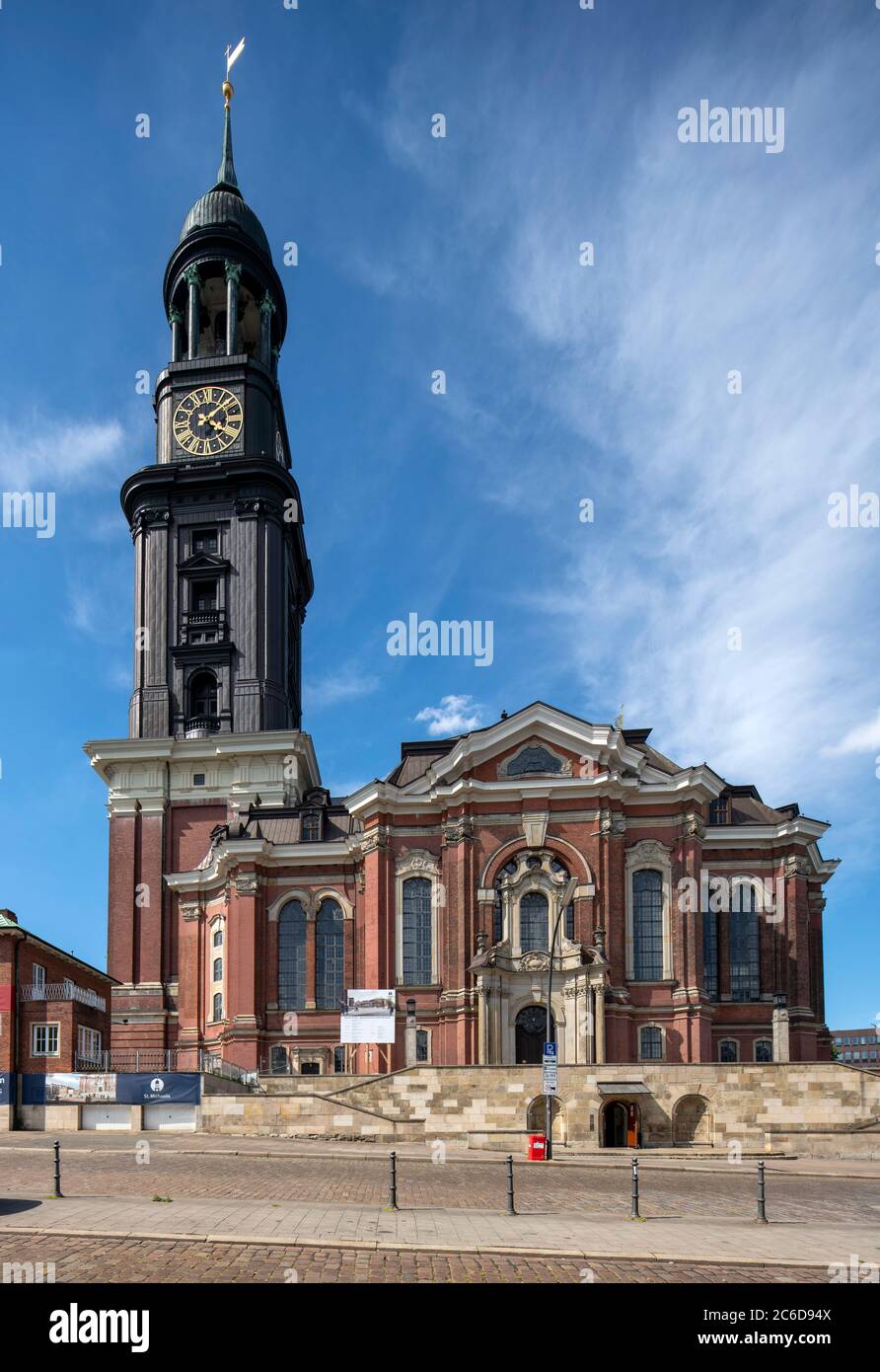 Hamburg, Michaeliskirche, „Michel“, Blick von Süden Stock Photo
