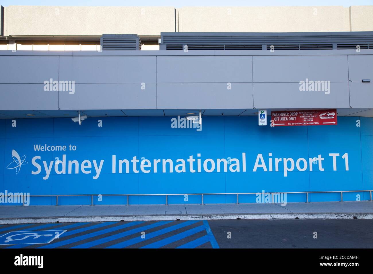 Sydney International Airport Terminal 1 Stock Photo Alamy
