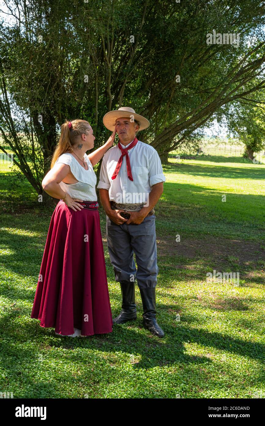 Gaucho pampas argentina hi-res stock photography and images - Alamy