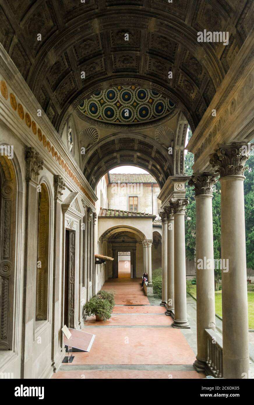 Florence, Italy. A view of the portico of the Cappella Pazzi located in the  first cloister of Santa Croce church Stock Photo - Alamy