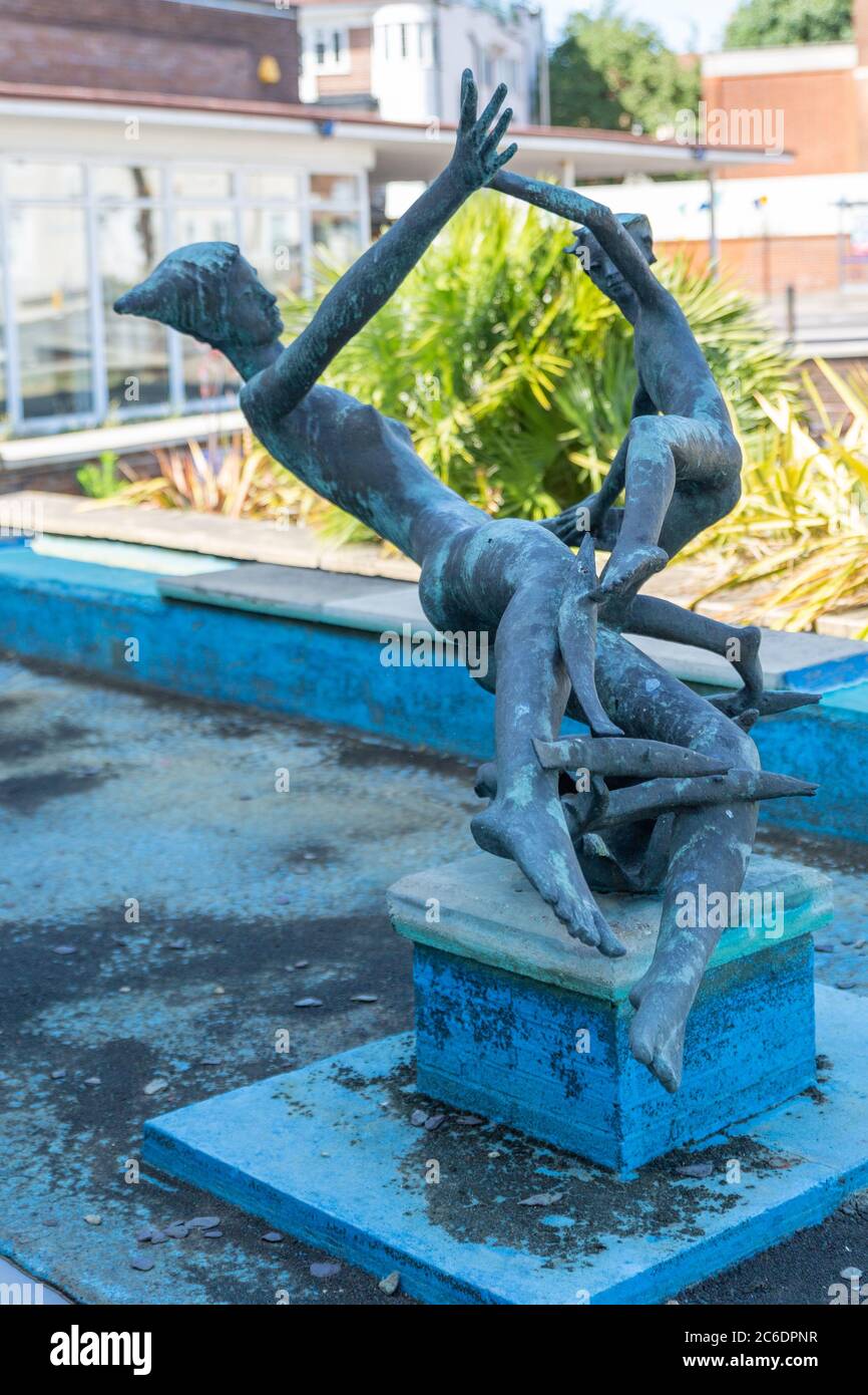 Cliffs pavilion theatre southend essex hires stock photography and