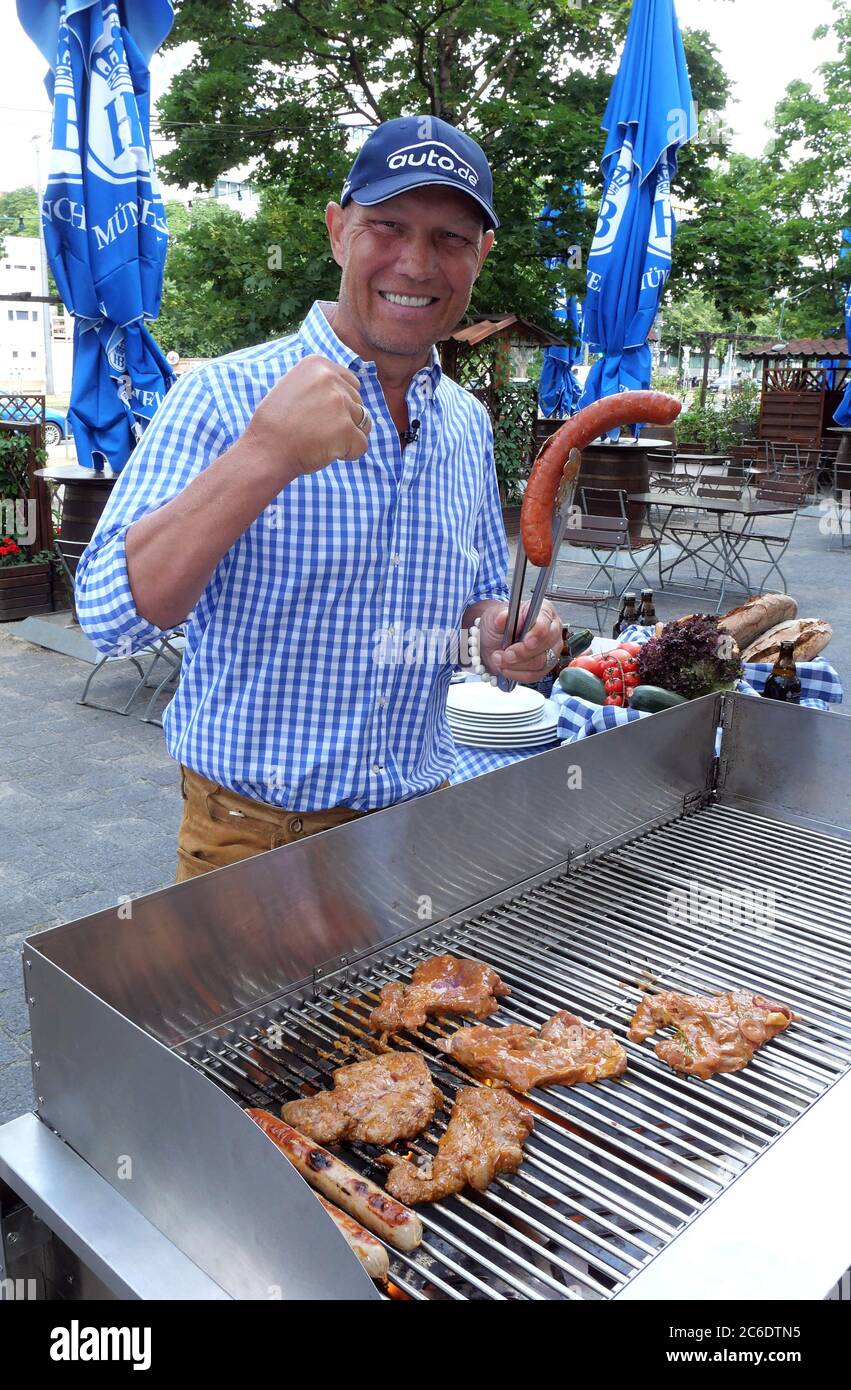 30 June 2020, Berlin: Ex-boxer and grill master Axel Schulz at the barbecue  recorded on 30.06.2020 in the beer garden of the Hofbräu Inn at  Alexanderplatz in Berlin Mitte. There he also