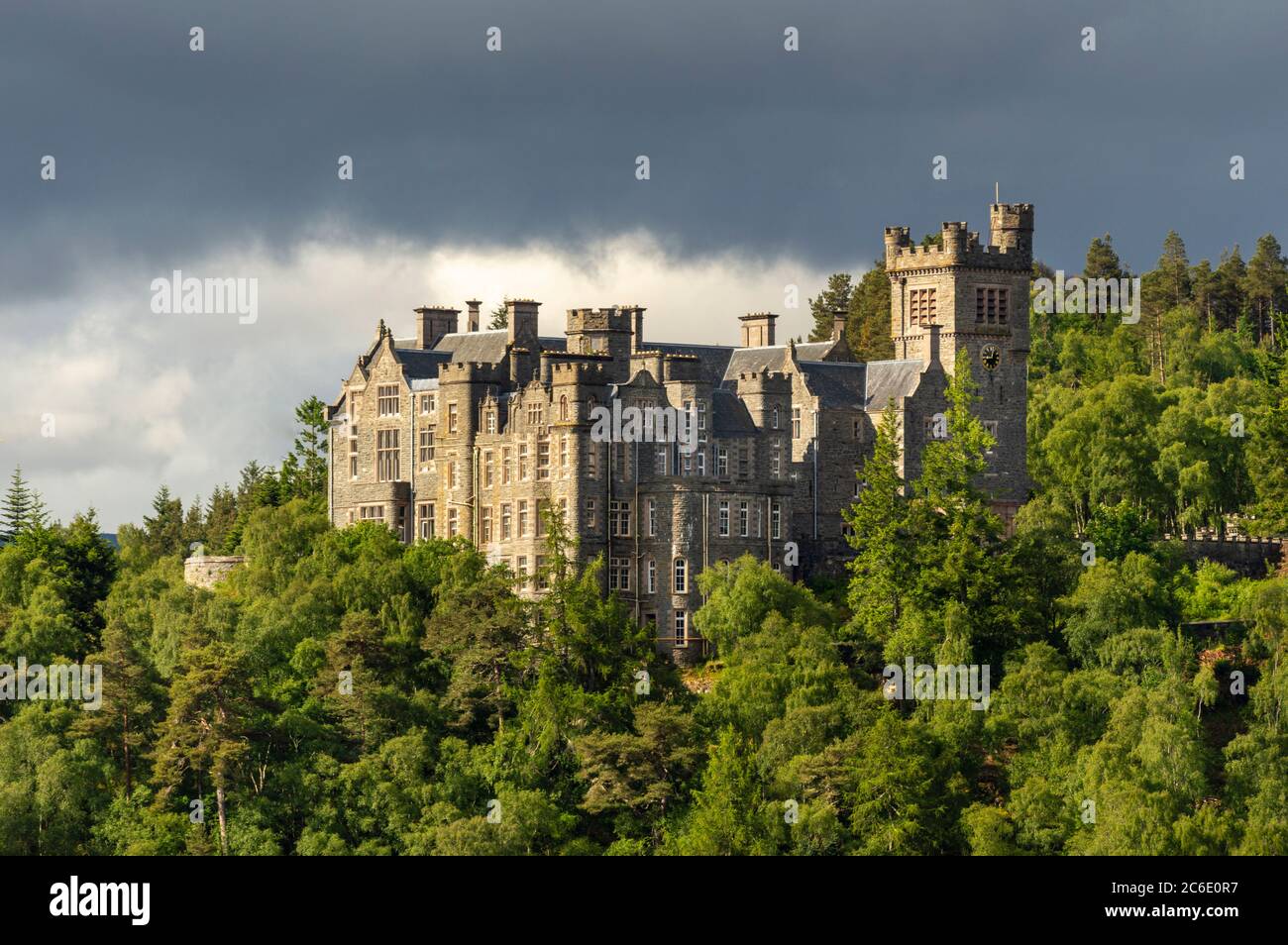 CARBISDALE CASTLE INVERSHIN KYLE OF SUTHERLAND SCOTLAND VIEW OF MAIN