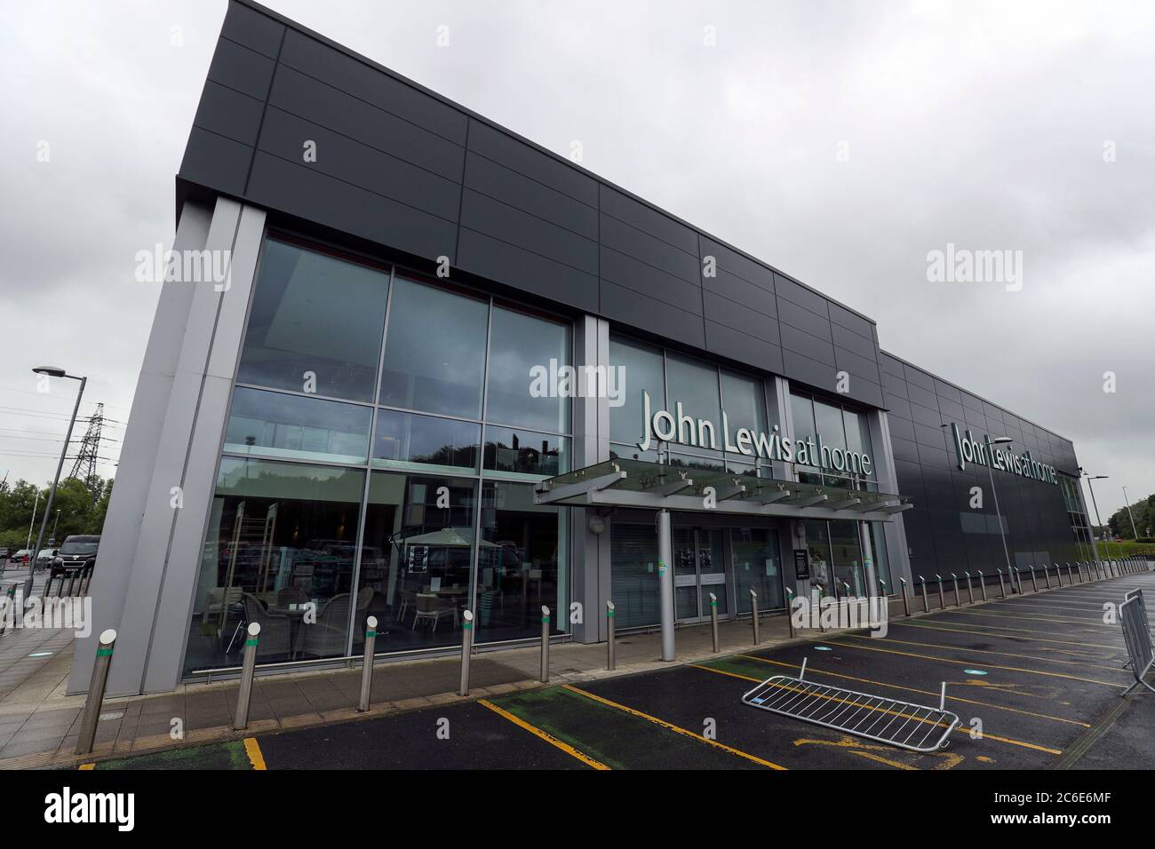 The John Lewis At Home store in Swindon which due to close as the John Lewis Partnership said it will shut two full-size department stores in Birmingham and Watford, four At Home shops in Croydon, Newbury, Swindon and Tamworth, as well as two travel hub outlets at Heathrow and St Pancras. Stock Photo