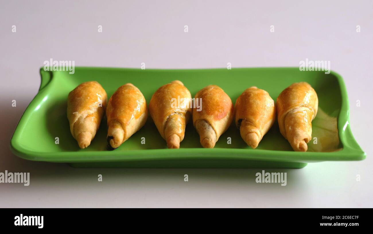 Kue Tanduk (literally means horn cake). One of Semarang signature snack