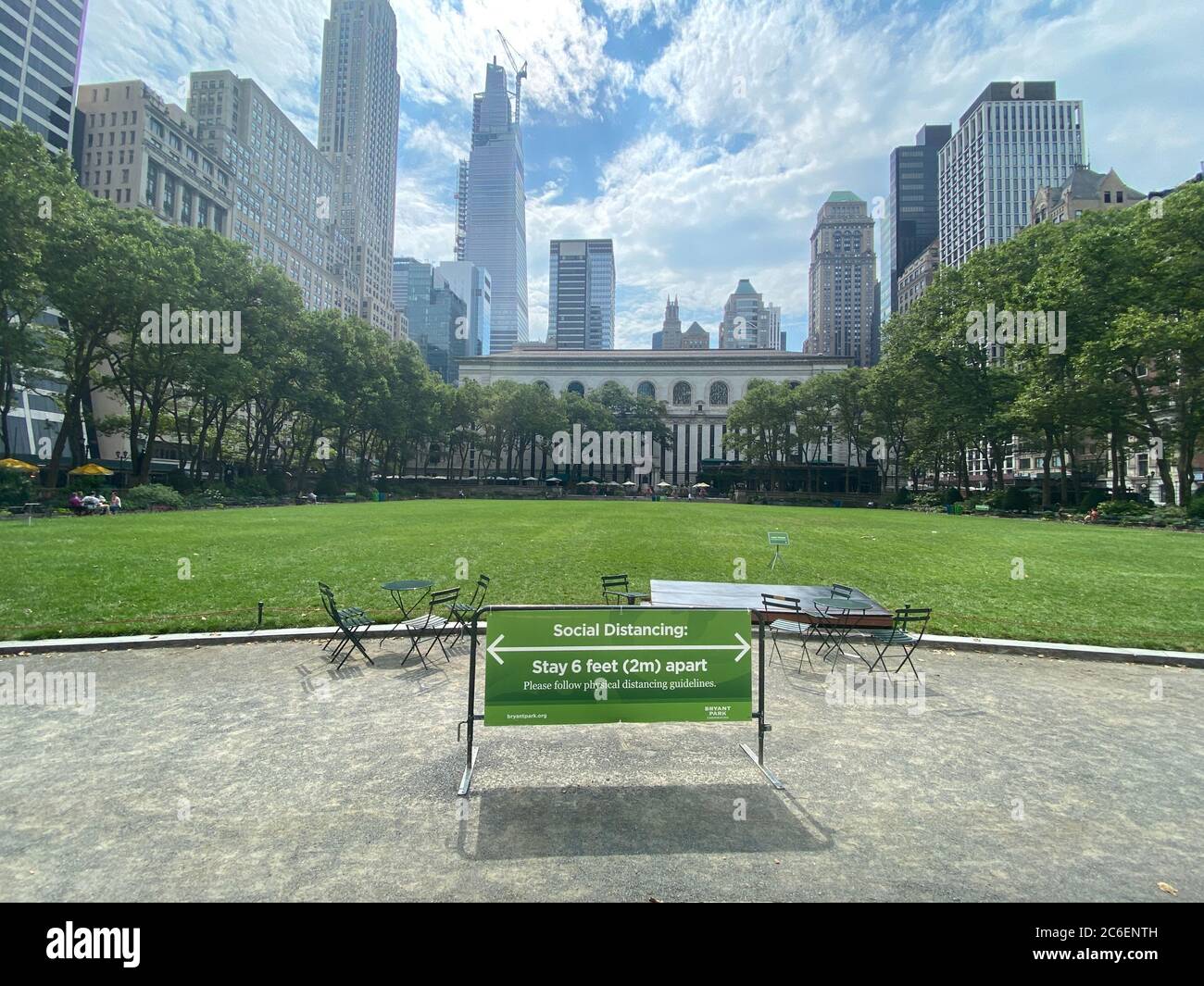 An empty Bryant Park which is usually full year around during the Covid-19 pandemic on July 3, 2020. Stock Photo