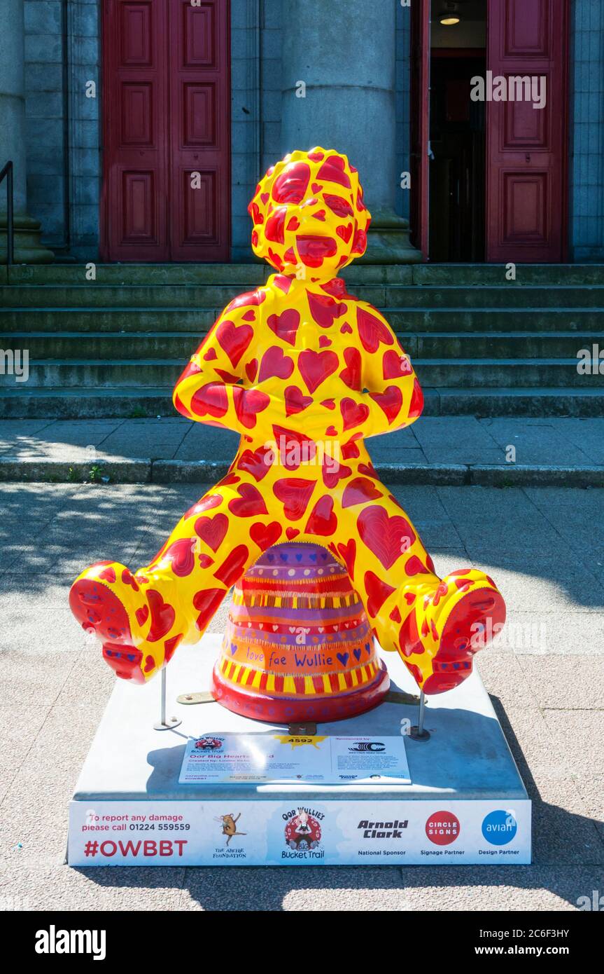 Oor Big Hearted Lad by Louise Kirby is part of the Oor Wullie's Big Bucket Trail in Aberdeen. Stock Photo