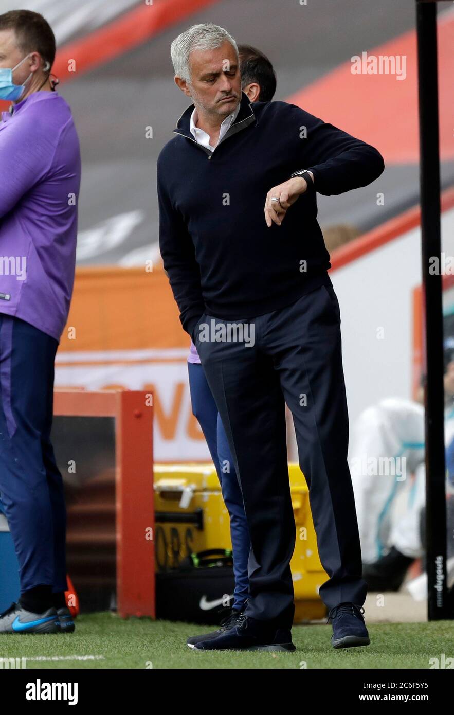 Jose mourinho smartwatch hotsell