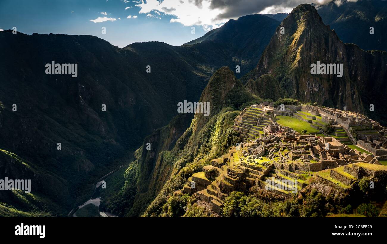 Machu pichu peru cusco hi-res stock photography and images - Alamy