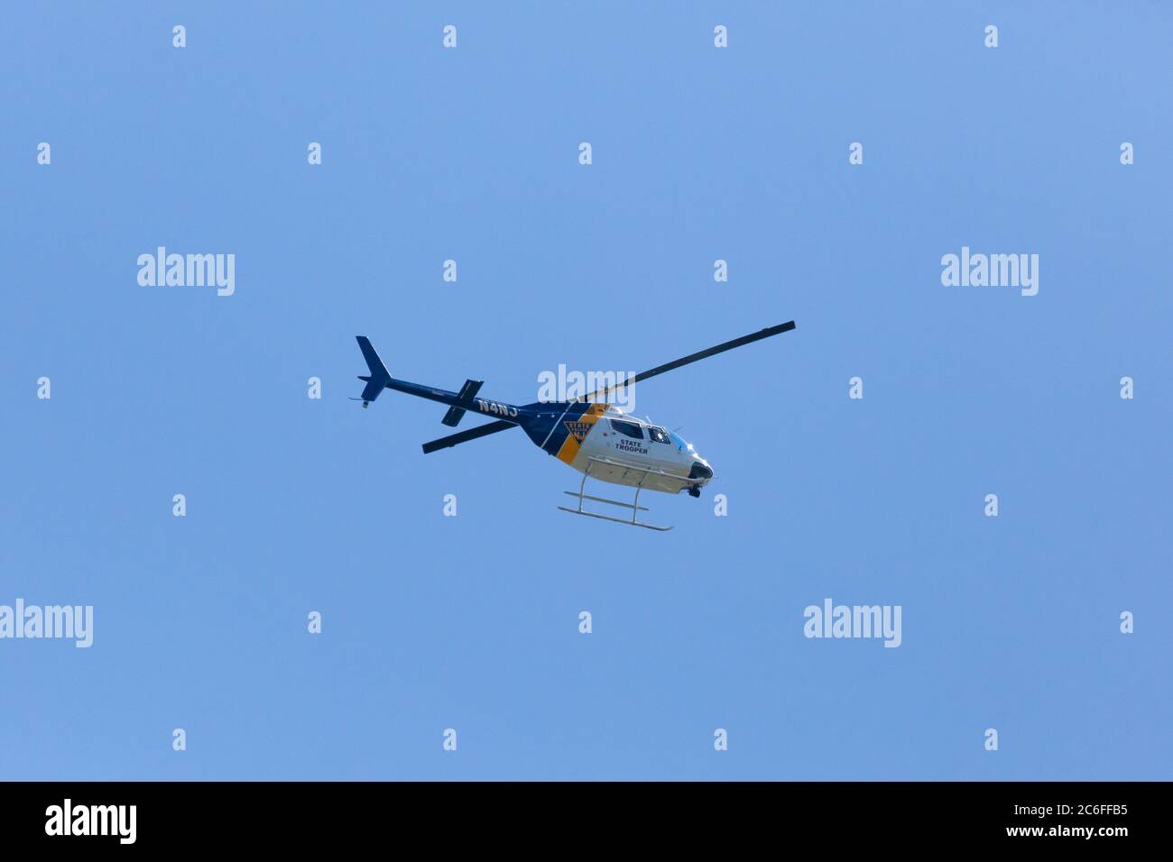 WOODBRIDGE, NEW JERSEY - June 1, 2020: A New Jersey State Police helicopter  circles the area during late spring Stock Photo - Alamy