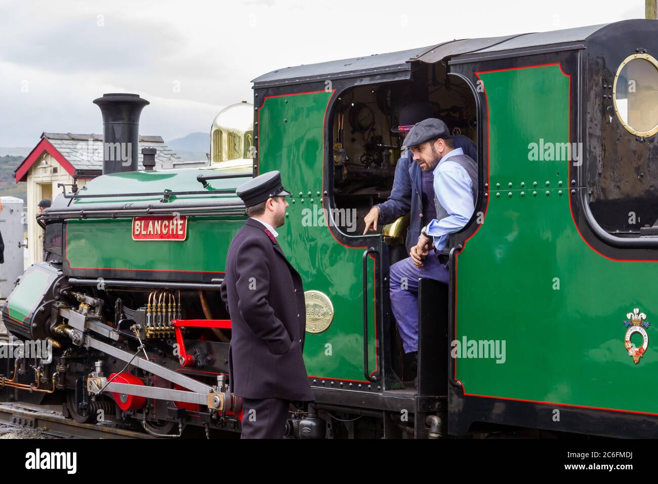 The Blaenau Ffestiniog railway at Porthmadog Stock Photo Alamy