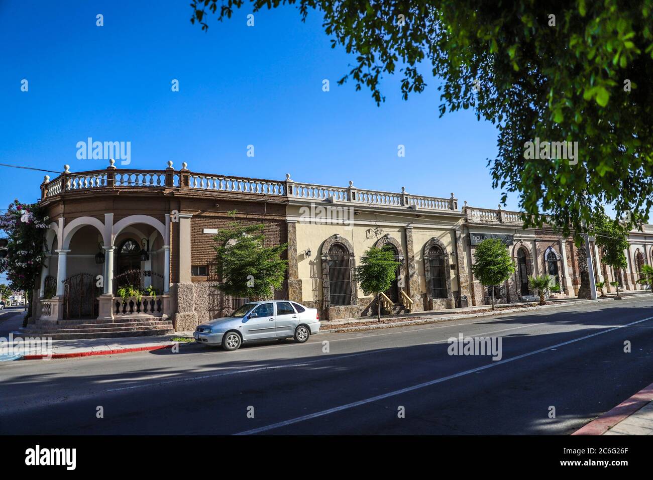 Arches or portals, facade of a colonial house in the Centenario