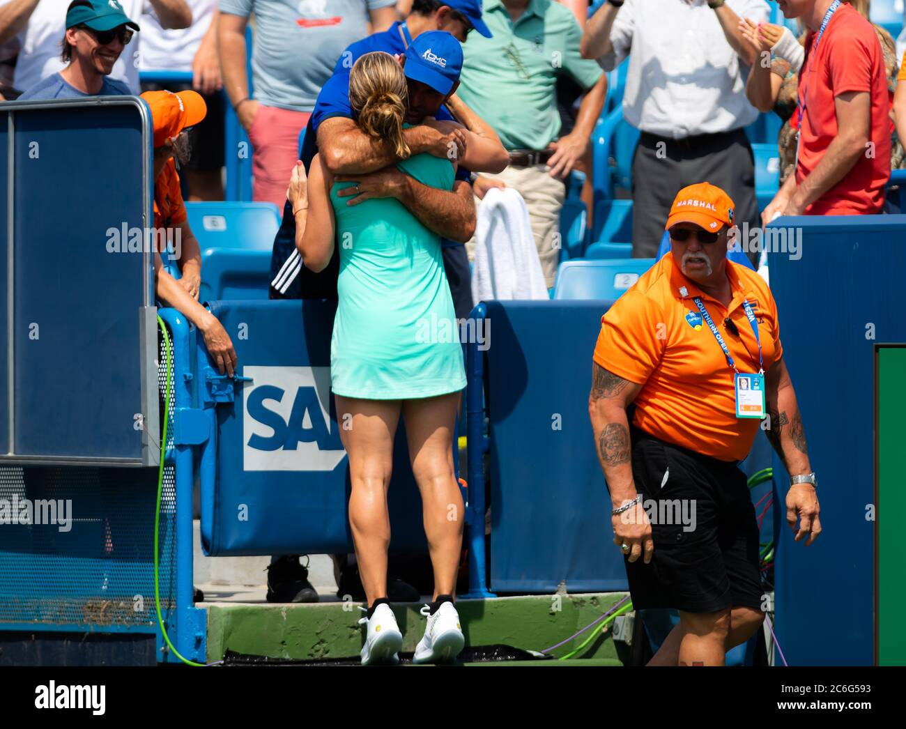 Svetlana Kuznetsova of Russia hugs coach Carlos Martinez after winning her  semi-final match at the 2019 Western & Southern Open WTA Premier Tennis 5  Tournament Stock Photo - Alamy