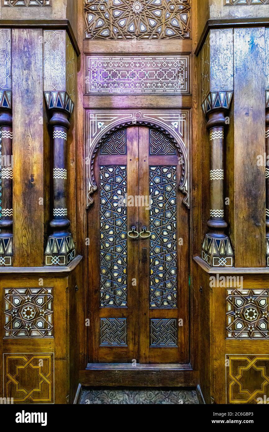 The ornate Tomb of Sheikh Al-Rifi in Al-Rifai Mosque in Cairo Stock Photo