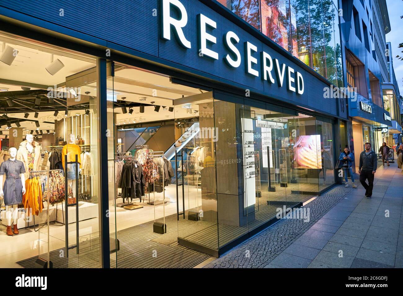 BERLIN, GERMANY - CIRCA SEPTEMBER, 2019: street level view of Reserved  storefront in Berlin. Reserved is a Polish clothing store chain Stock Photo  - Alamy