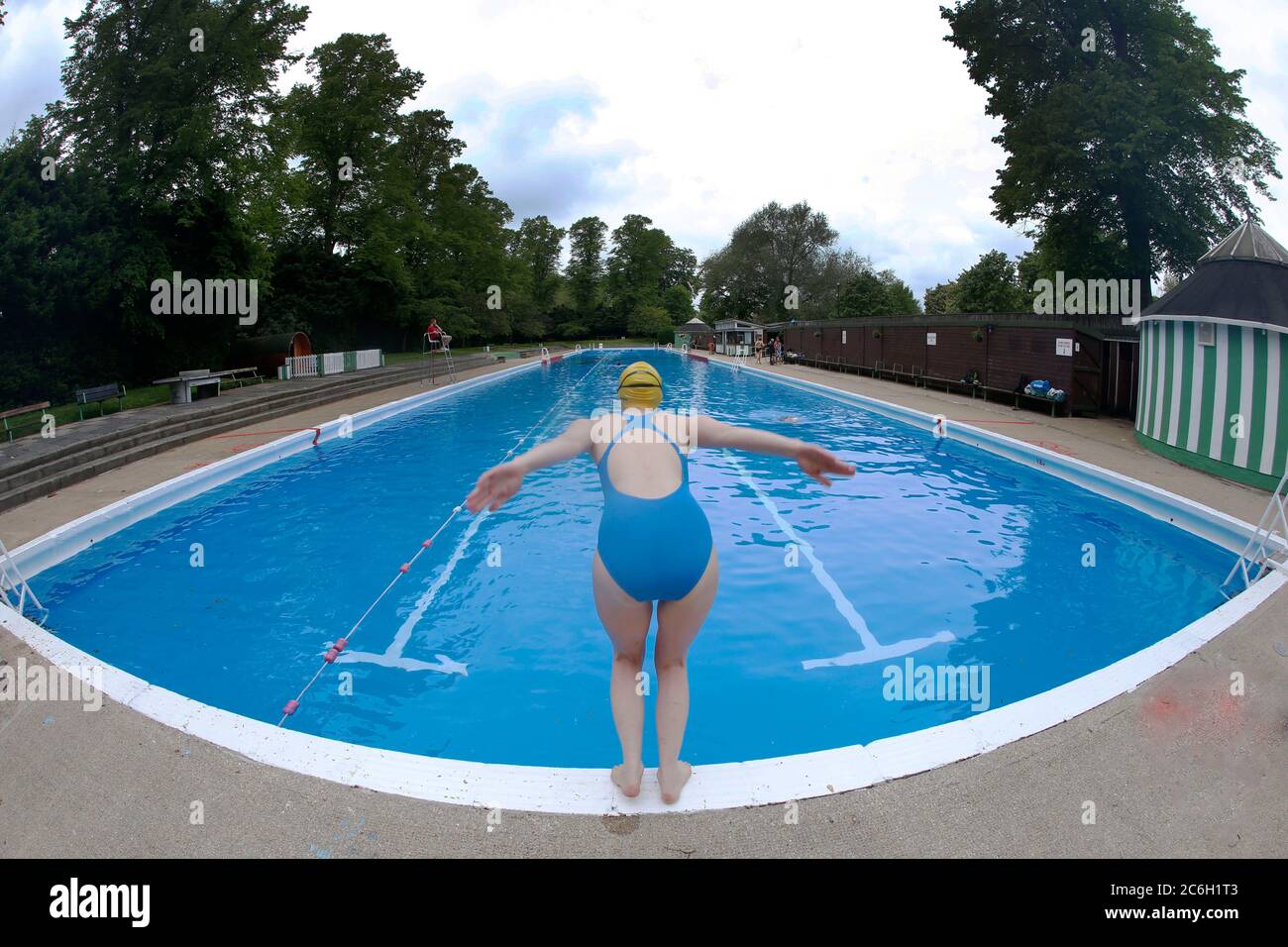 Cambridge, UK. 10th July 2020 The UK government announced that outside swimming pools can open from Saturday 10th July 2020. Jesus Green Lido in Cambridge hopefully is one of those, pictured here in busier times.  Credit: Headlinephoto/Alamy Live News Stock Photo