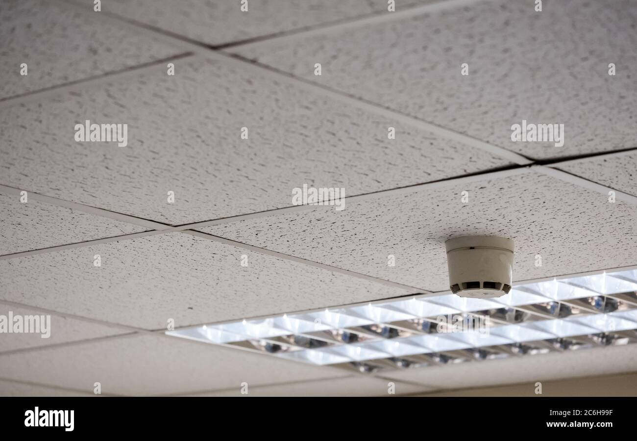 Suspended Ceiling High Resolution Stock Photography And Images Alamy