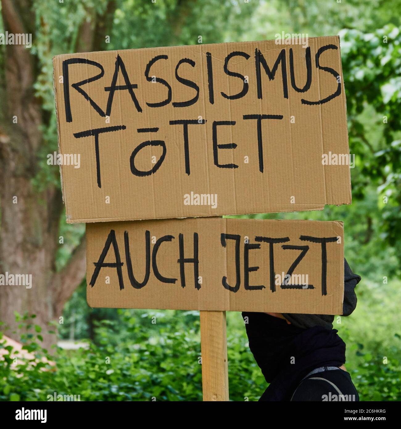 No Racist Sign No to racism poster hi-res stock photography and images - Alamy