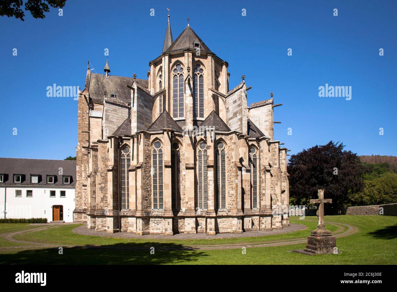 the Altenberg cathedral in Odenthal, Church of the former Cistercian abbey Altenberg, the Bergisches Land region, North Rhine-Westphalia, Germany.  de Stock Photo