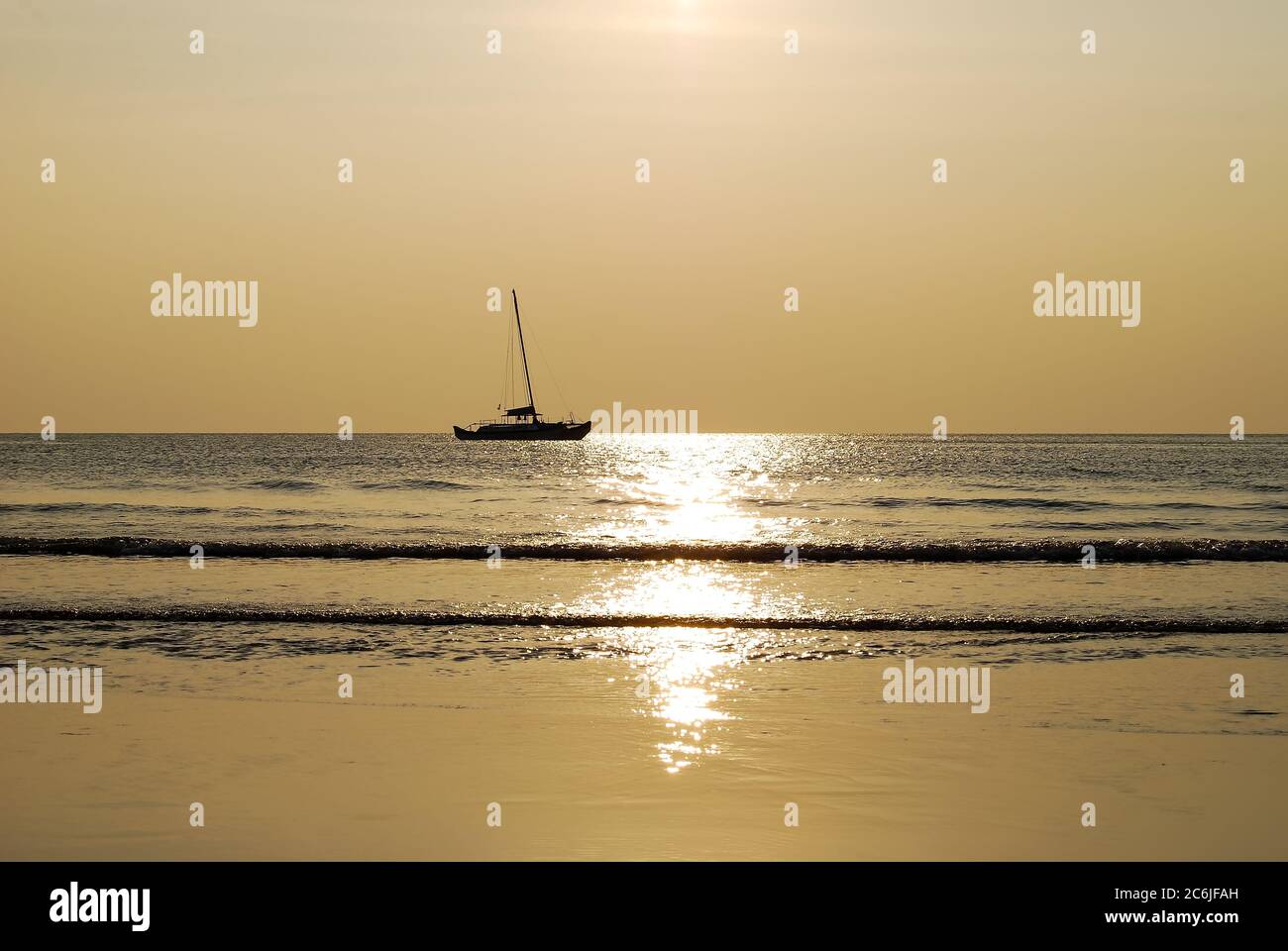 Silhouette of a yacht in the sea at sunset. Thailand. Ko Chang island. Stock Photo